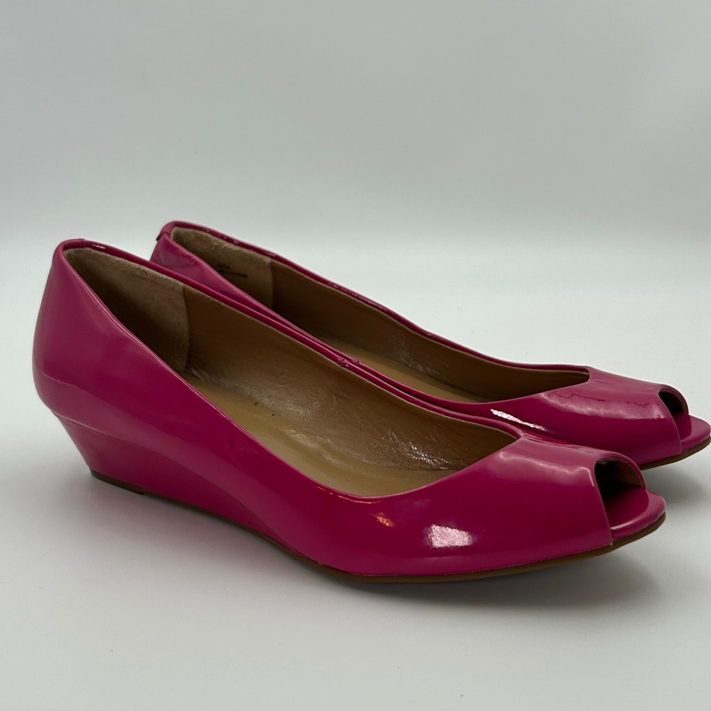 New Talbots Peep Toe Wedge 8AA narrow Pink Patent Leather Barbiecore Dress Shoes